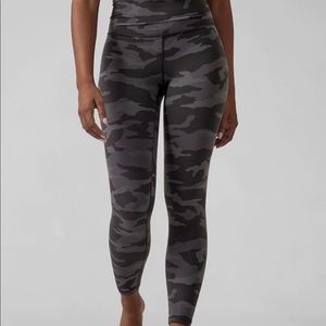 athleta high waisted camo leggings